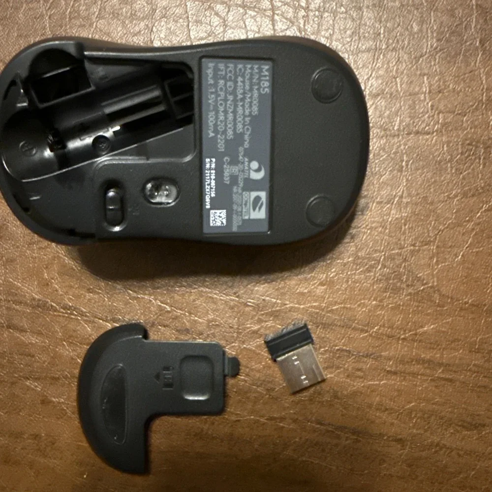 Logitech Wireless Mouse M185 includes‎ USB nano receiver Black And Gray